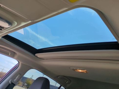 Certified 2025 Subaru Crosstrek 2.5i Limited image 18