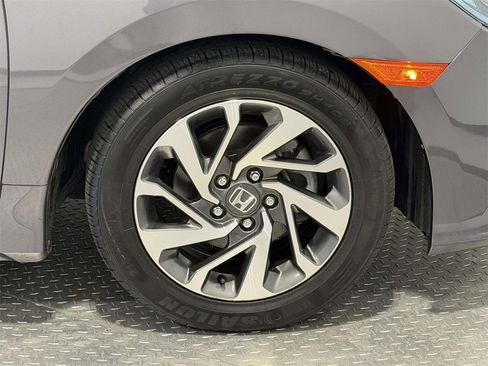 Used 2016 Honda Civic EX image 8