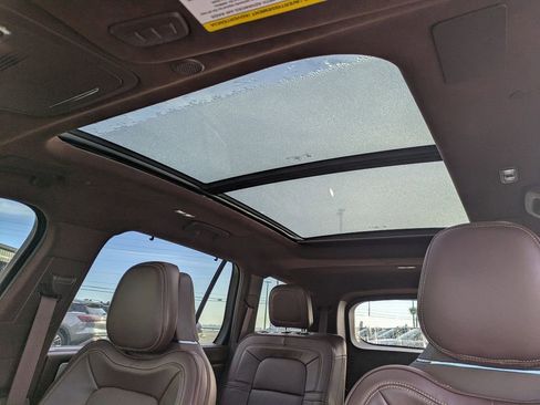 Used 2022 Lincoln Aviator Black Label Grand Touring w/ Class IV Trailer Tow Package image 21