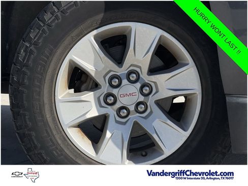 Used 2017 GMC Canyon SLE RWD image 10