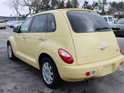 Used 2007 Chrysler PT Cruiser Touring w/ Fleet Value Group I image 33