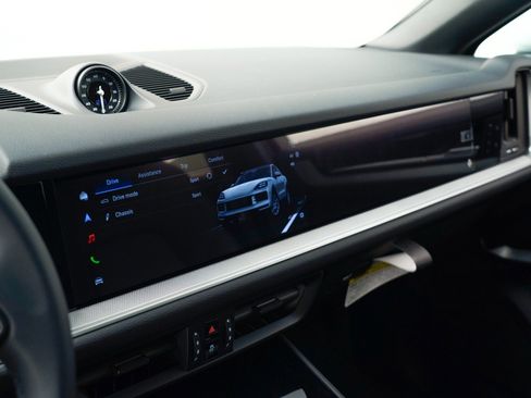 New 2026 Porsche Cayenne E-Hybrid Coupe image 29