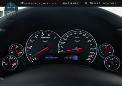 Used 2006 Chevrolet Corvette Coupe w/ Preferred Equipment Group RWD image 30