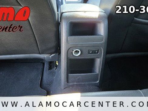 Used 2012 Volkswagen Jetta SEL image 31