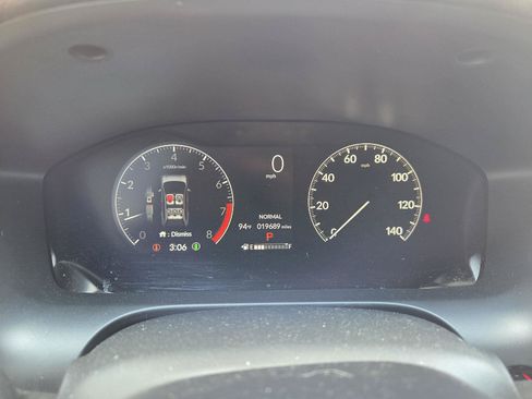 Used 2024 Honda HR-V Sport image 8