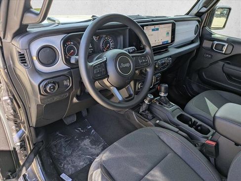 New 2026 Jeep Gladiator Sport AWD/4WD image 3