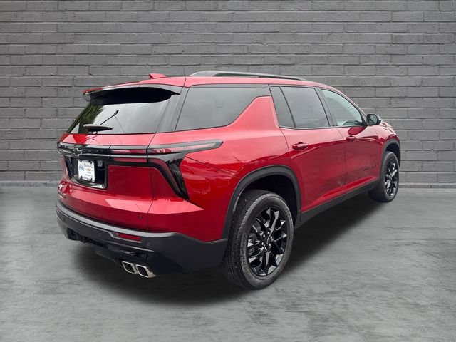 Used 2024 Chevrolet Traverse LT w/ Midnight/Sport Edition AWD/4WD image 7