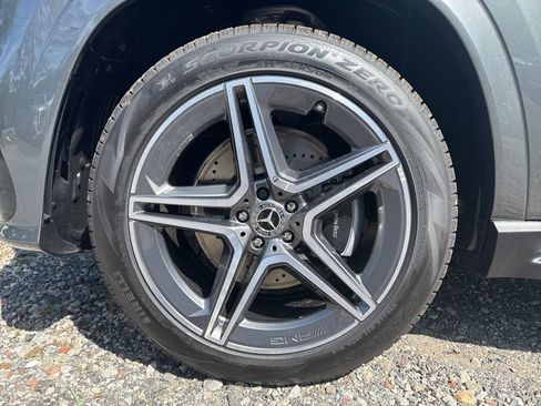 New 2026 Mercedes-Benz GLS 450 4MATIC image 13