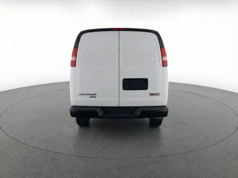 Used 2025 GMC Savana 3500 LT w/ LT Preferred Equipment Group image 7