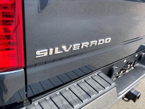 Used 2020 Chevrolet Silverado 1500 LT w/ All-Star Edition image 31