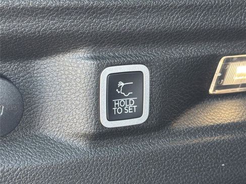 New 2026 Jeep Grand Cherokee L Limited image 16