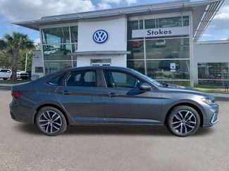 New 2026 Volkswagen Jetta SE FWD video 3
