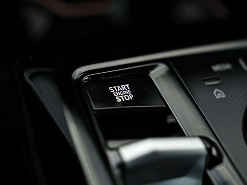 New 2026 BMW 530i w/ M Sport Package image 40