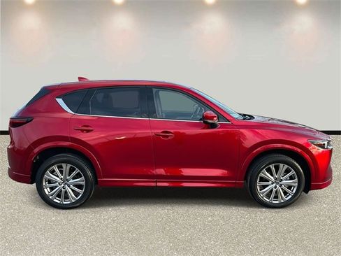 Used 2023 MAZDA CX-5 Signature image 4