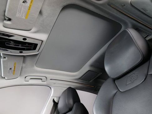 Certified 2022 Audi S8 4.0T image 24