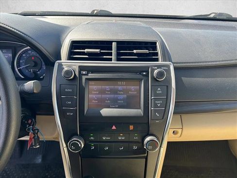 Certified 2017 Toyota Camry LE image 13