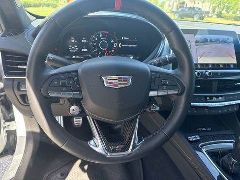 Used 2022 Cadillac CT5 V Blackwing w/ Carbon Fiber Package 2 RWD image 26
