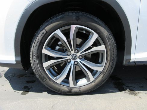 Used 2019 Lexus RX 350 AWD w/ Navigation Package image 18