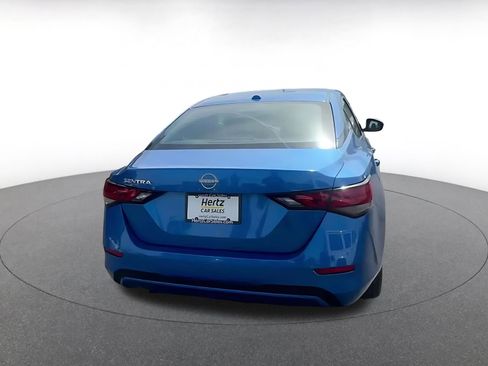 Used 2025 Nissan Sentra SV image 14