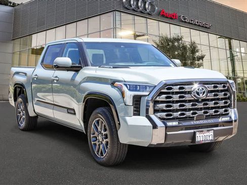 Used 2024 Toyota Tundra Platinum AWD/4WD image 5
