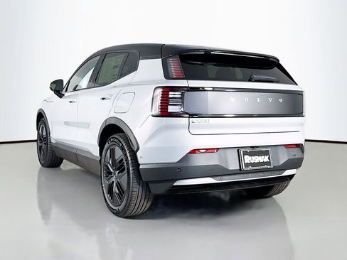 New 2026 Volvo EX30 Cross Country Ultra w/ Protection Package Premier image 5