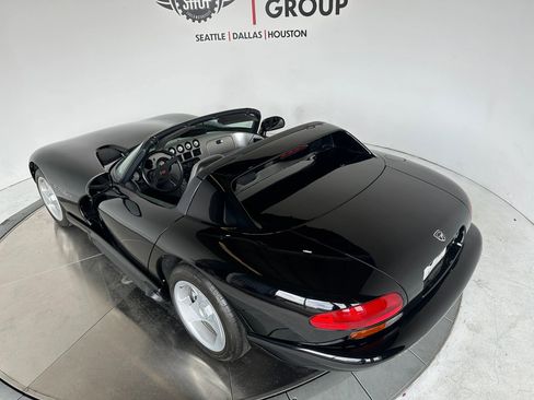 Used 1995 Dodge Viper RT/10 image 14
