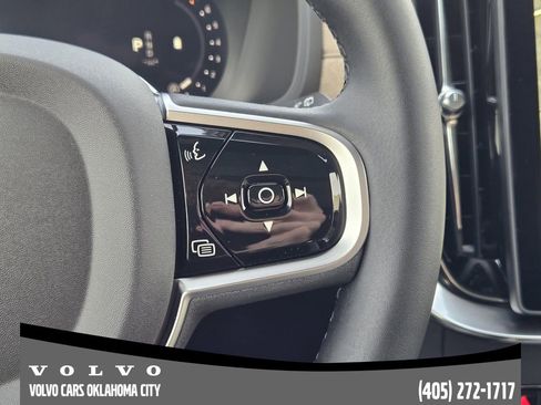 Used 2026 Volvo XC90 B6 Ultra w/ Protection Package Premier AWD/4WD image 30