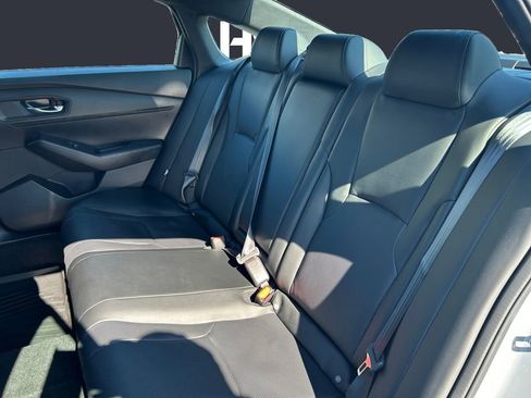 Used 2025 Honda Accord Sport image 13