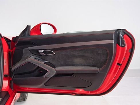 Used 2018 Porsche 911 GT3 image 30