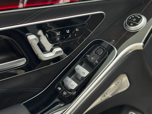 Used 2024 Mercedes-Benz S 63 AMG S image 22