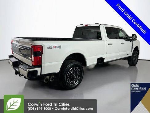 Used 2023 Ford F350 Platinum image 15