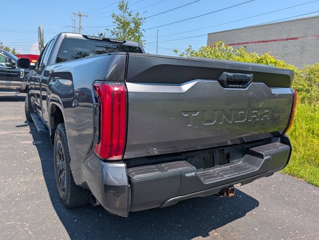 Used 2022 Toyota Tundra SR w/ SR Tow Package RWD image 5