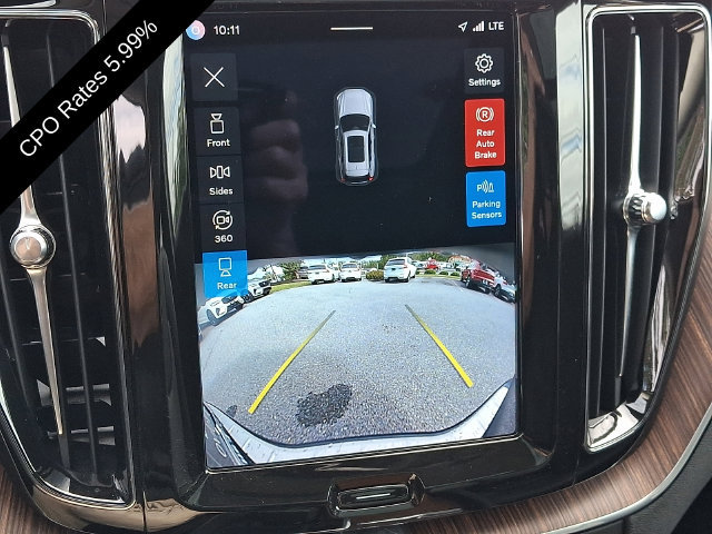 Certified 2023 Volvo XC60 B5 Plus AWD/4WD image 22