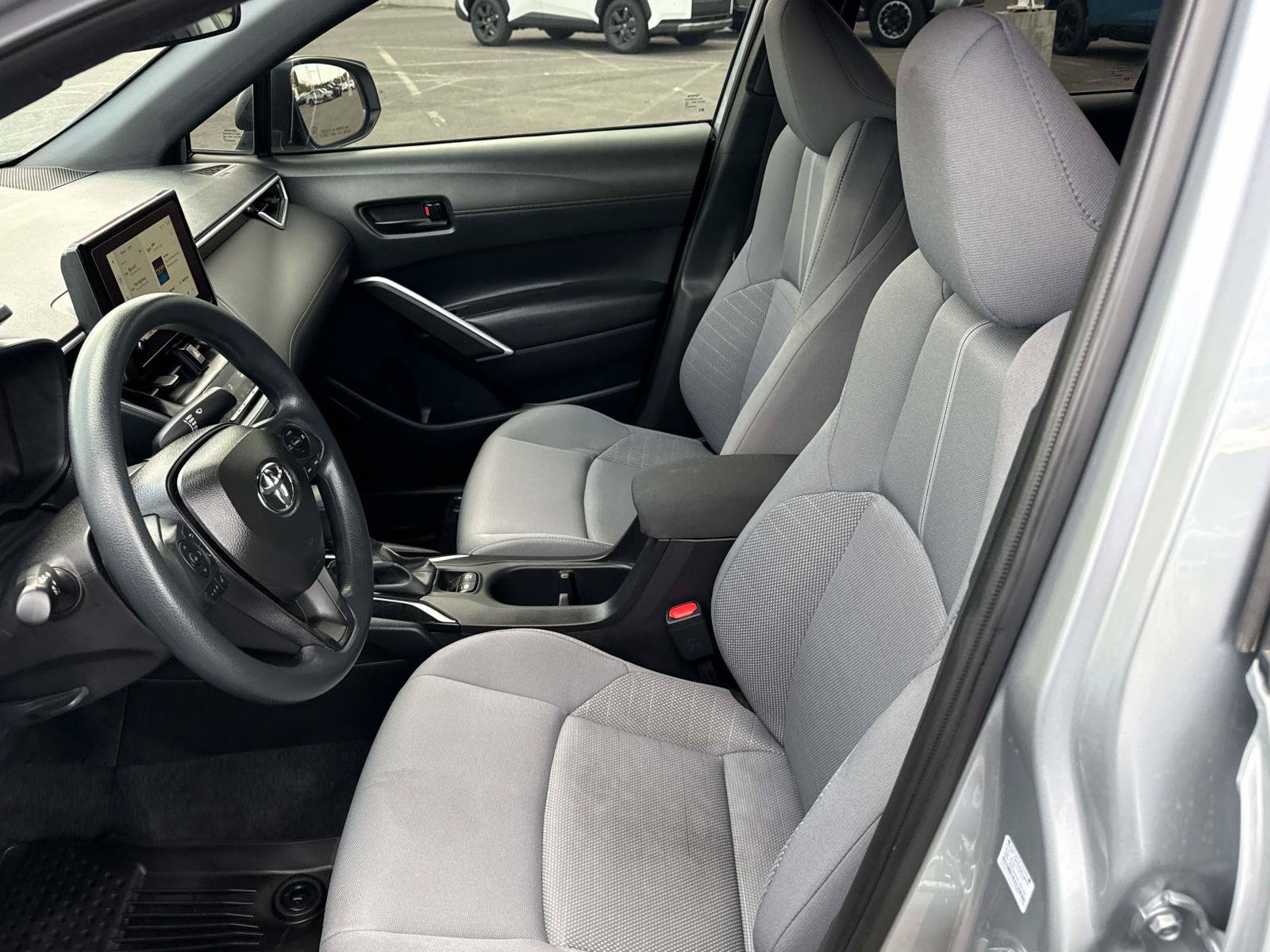 Used 2025 Toyota Corolla Cross AWD Hybrid image 11