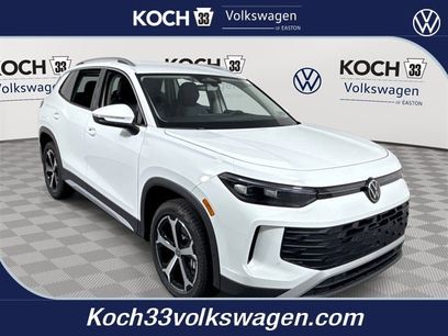 New 2025 Volkswagen Tiguan SE