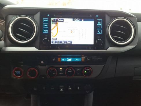 Used 2018 Toyota Tacoma TRD Pro image 17