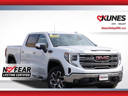 New 2026 GMC Sierra 1500 SLT w/ SLT Premium Plus Package AWD/4WD image 1