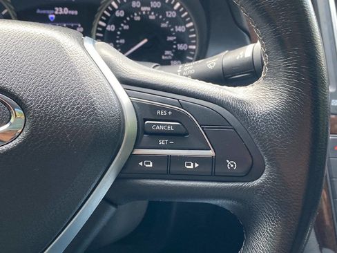 Used 2018 INFINITI Q50 Luxe image 23