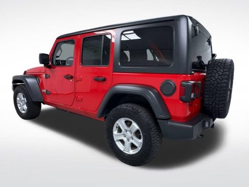 Used 2018 Jeep Wrangler Unlimited Sport S AWD/4WD image 6