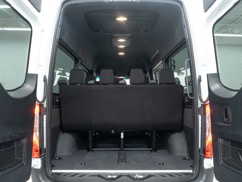 Used 2025 Mercedes-Benz Sprinter 2500 image 15