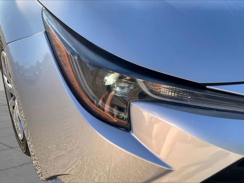 Used 2024 Toyota Corolla LE FWD image 27