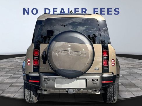 Used 2022 Land Rover Defender 110 X-Dynamic HSE image 5