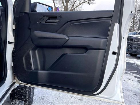 Used 2023 Chevrolet Colorado Trail Boss w/ Advanced Trailering Package image 11