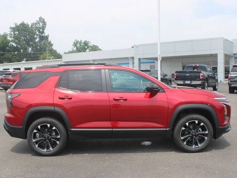 New 2027 Chevrolet Equinox RS FWD image 11