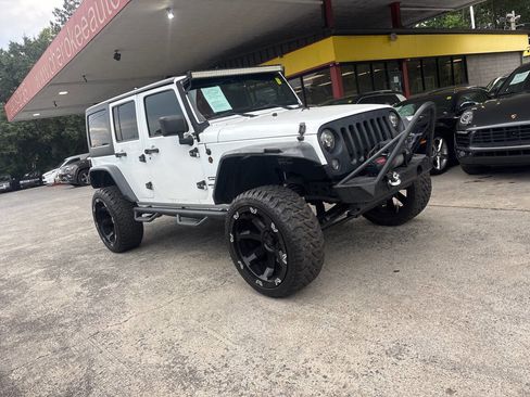 Used 2015 Jeep Wrangler Unlimited Sport w/ Quick Order Package 24S AWD/4WD image 4