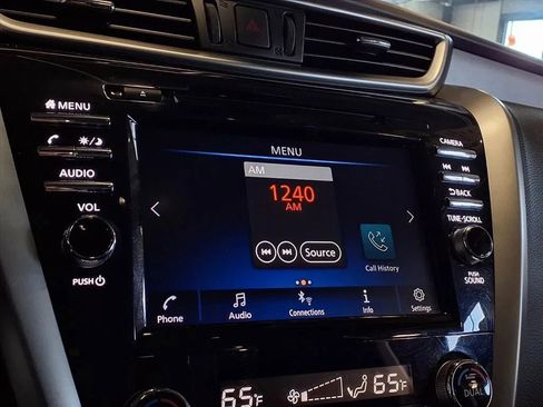 Used 2023 Nissan Murano S AWD/4WD image 20
