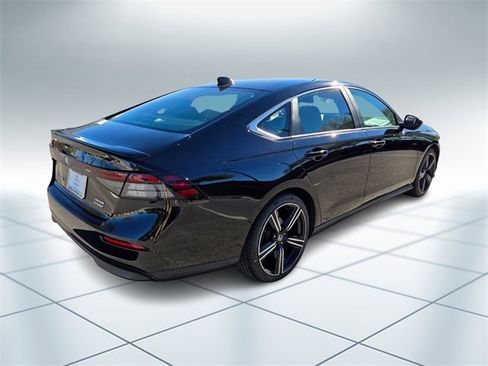 Certified 2023 Honda Accord Sport image 4