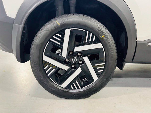 New 2026 Nissan Kicks SV w/ Interior Electronics Package FWD image 10