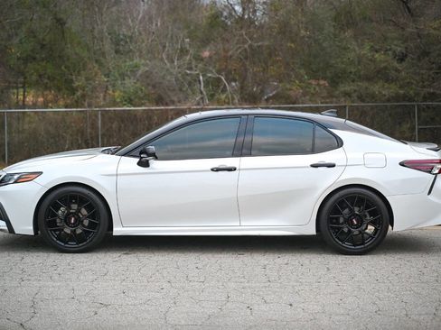 Used 2023 Toyota Camry XSE image 7