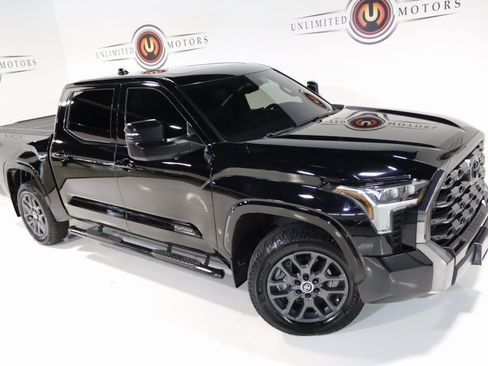 Used 2022 Toyota Tundra Platinum image 9